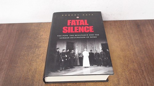 Fatal silence the pope - fatal,